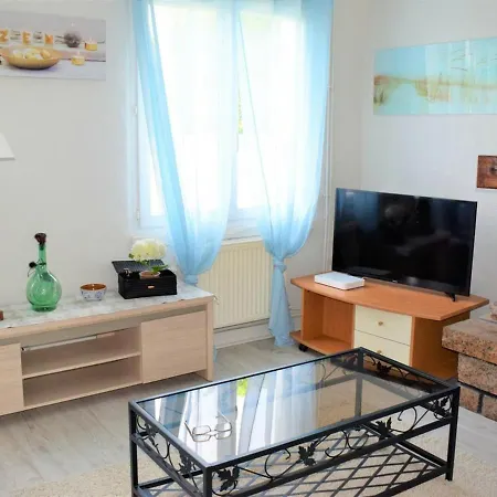Maison A Avec Jardin, Cour, Cheminee, Wifi Et Proche Du Port De Ploumanac'h - Fr-1-368-62 Prázdninový dům